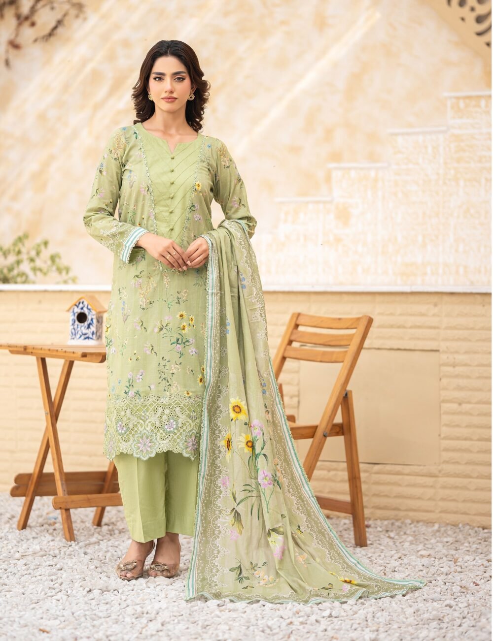 PREMIUM ELMA SLUB LAWN DAMAN LEASER CUT EMBROIDED WITH LAWN VOIL PRINTED DUPPATA
